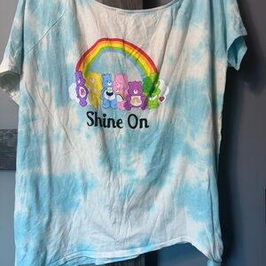 Cute off the shoulder tee from Torrid featuring Care Bears. 🩷💚💙 Size 2